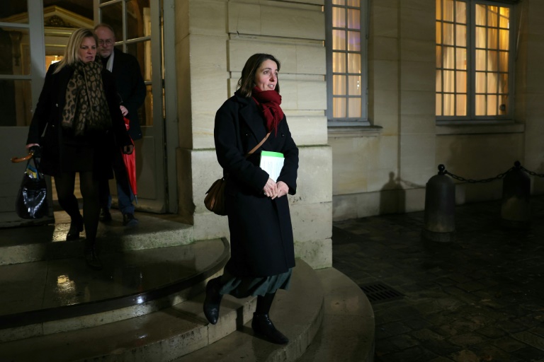 Sophie Binet à la sortie de l'hôtel Matignon, à Paris, le 8 janvier 2025