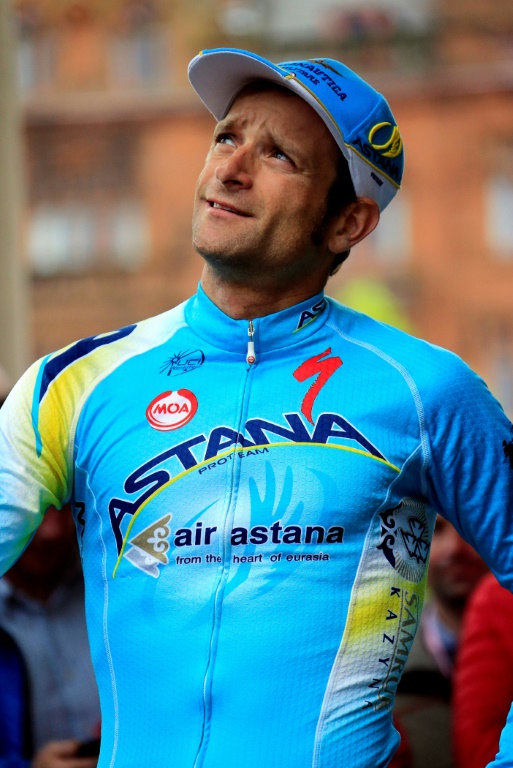 Le cycliste italien Michele Scarponi de l'équipe Astana pendant la présentation des équipes pour le 97e Tour d'Italie, à Belfast, le 8 mai 2014