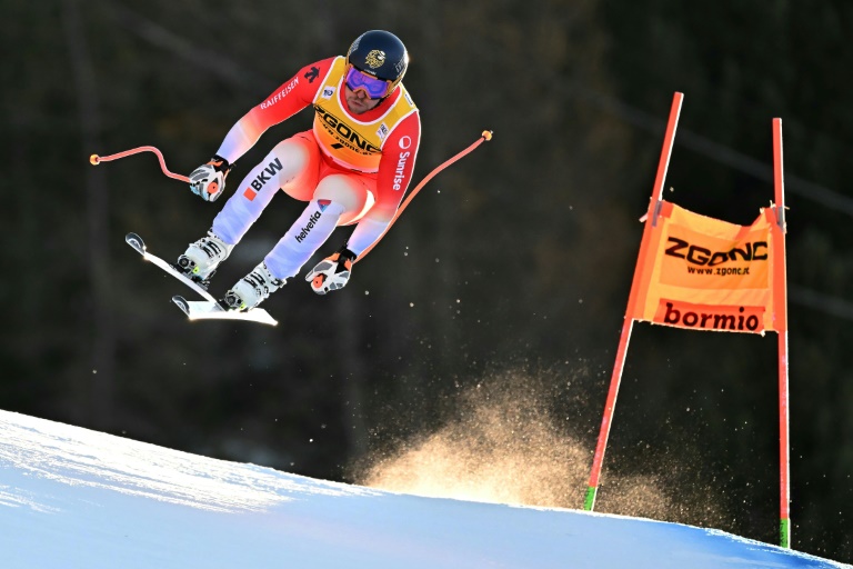 Le Suisse Justin Murisier participe à l'épreuve de descente masculine de Coupe du monde de ski alpin, à Bormio (Italie), le 28 décembre 2024