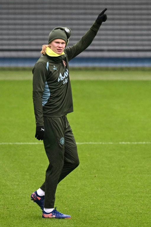 Erling Haaland, le buteur de Manchester City, à l'entraînement à la veille du match contre le PSG en Ligue des champions le 21 janvier 2025 au Parc des Princes