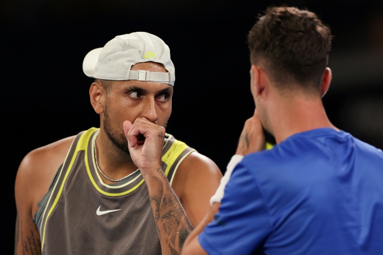 Mes Australiens Nick Kyrgios (g) et Thanasi Kokkinakis à nouveau associés en double à l'Open d'Australie de tennis le 16 janvier 2025 à Melbourne