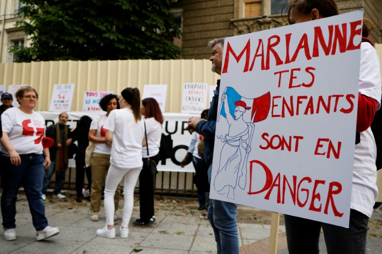 Une manifestation à Paris le 7 mai 2024