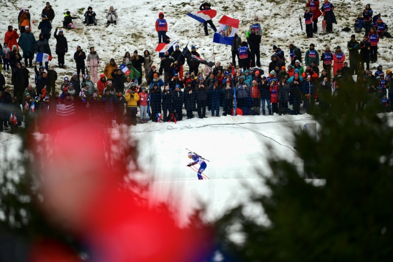 Quentin Fillon Maillet pendant l'étape de Coupe du monde du Grand Bornand, le 19 décembre 2024.