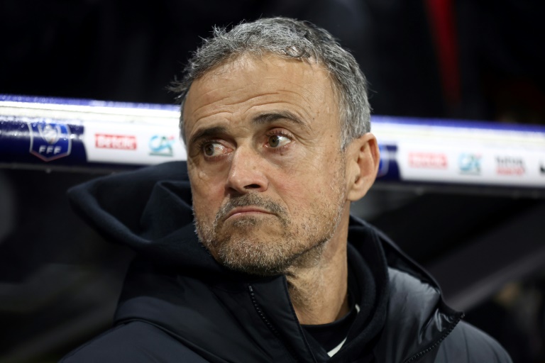 L'entraîneur espagnol du Paris Saint-Germain Luis Enrique, lors du match de Coupe de France face à Espaly, le 15 janvier 2025 à Clermont-Ferrand