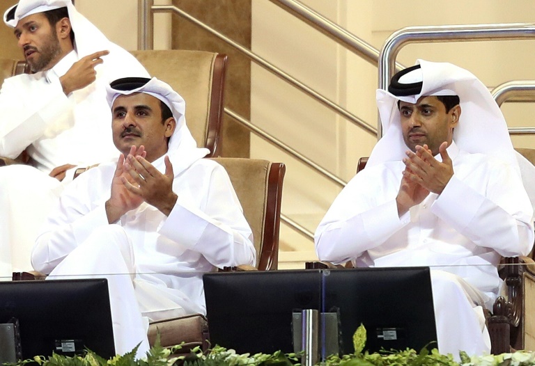 L'Emir Tamim ben Hamad al-Thani avec le président du PSG à Doha, le 18 février 2018