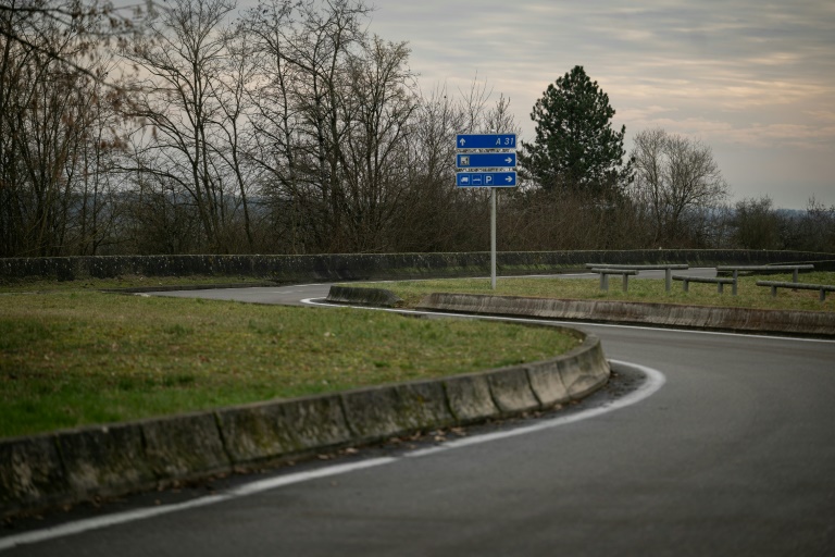 L'aire d'autoroute de Selongey (Côte-d'Or), lieu d'une fusillade entre des policiers et des passeurs,  le 8 février 2025