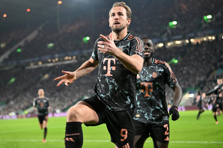 Le buteur anglais Harry Kane vient de marquer pour le Bayern Munich contre le Celtic Glasgow en barrage aller de C1 le 12 février 2025 à Glasgow