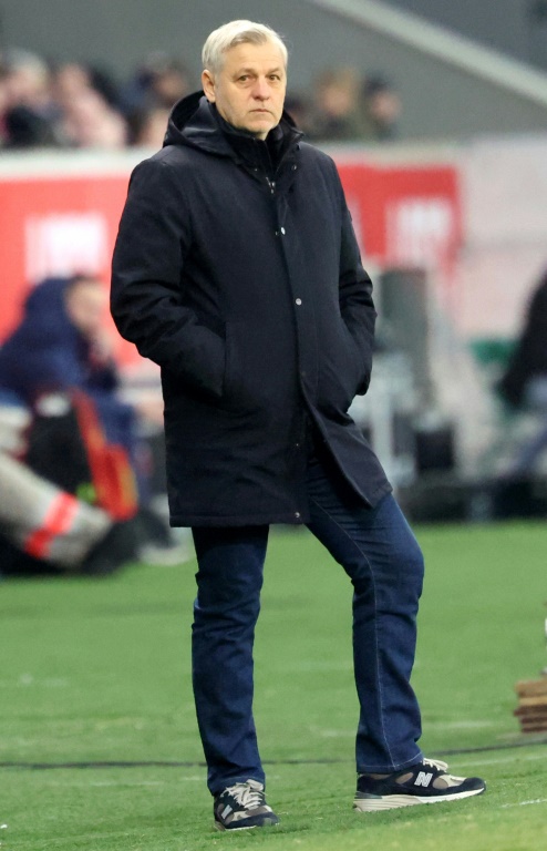 L'entraîneur de Lille Bruno Genesio, lors de la défaite de son équipe contre Le Havre, le 8 février.