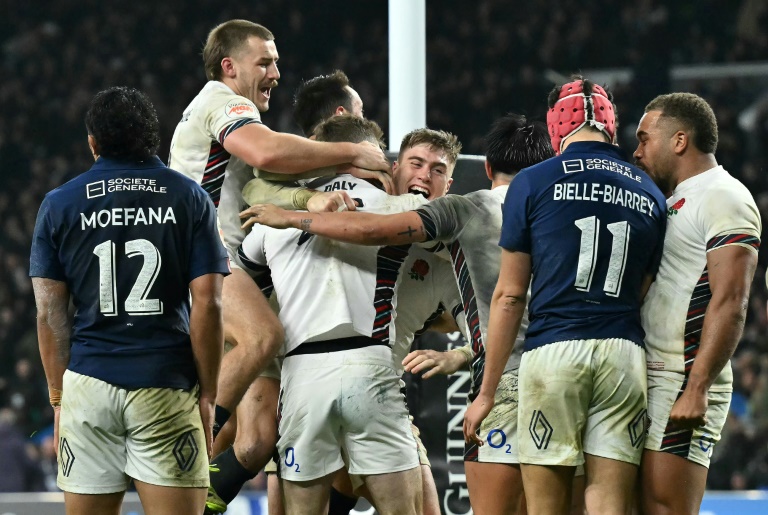 La joie des Anglais, victorieux de la France dans le tournoi des Six nations, le 8 février.