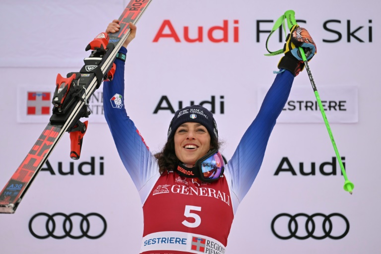 L'Italienne Federica Brignone après sa victoire dans le second slalom géant de Sestrières le 22 février 2025