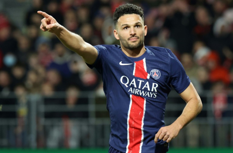 Entré en jeu, l'attaquant Gonçalo Ramos a parachevé le succès parisien à Brest d'un doublé en fin de match, le 1er février