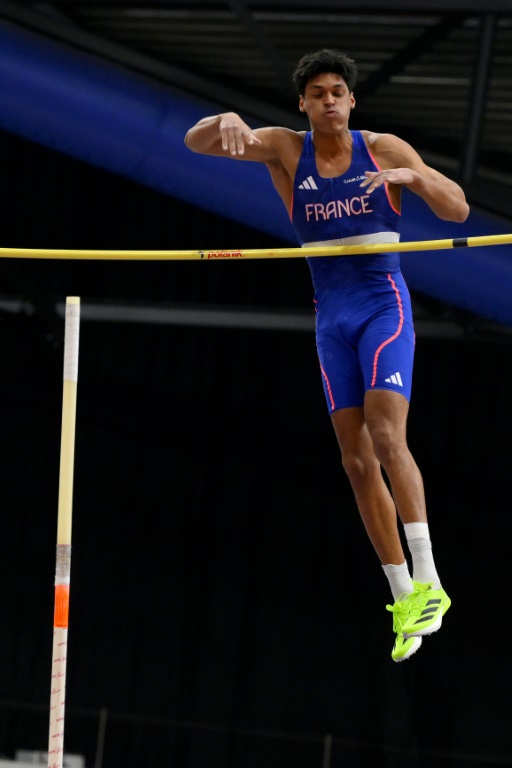 Baptiste Thiery, l'un des deux perchistes avec Thibaut Collet, qui représentera la France aux Mondiaux d'athlétisme, lors des Championnats d'Europe d'Appeldoorn, le 9 mars 2025