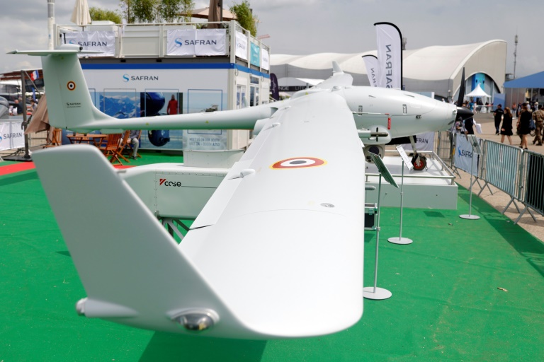 Un drone tactique Patroller, produit par le groupe français Safran, exposé au Salon du Bourget le 20 juin 2023