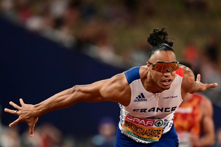 Le Français Pascal Martinot-Lagarde après avoir terminé deuxième de la finale du 110 m haies des Championnats d'Europe d'athlétisme, à Munich, le 17 août 2022