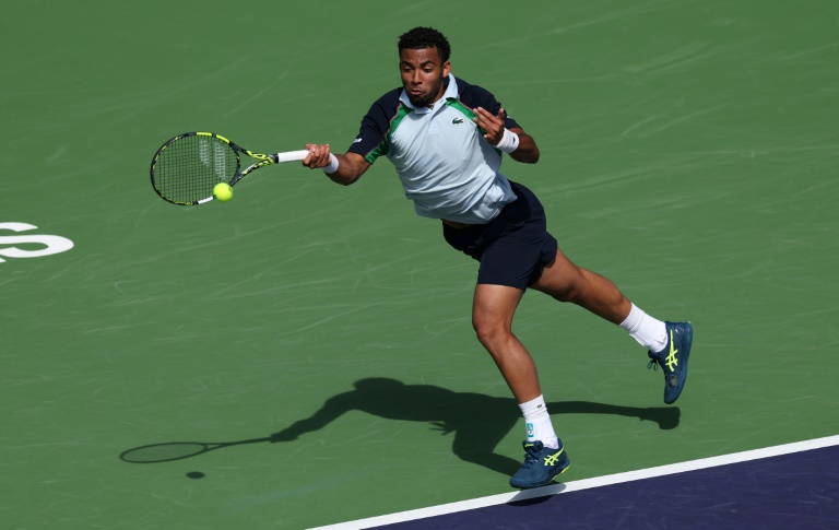 Le Français Arthur Fils lors de sa défaite face Russe Daniil Medvedev le 13 mars 2025 en quart de finale du tournoi Masters 1000 d'Indian Wells