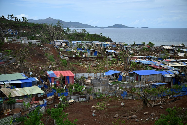 Des maisons détruites par le passage du cyclone Chido, le 4 janvier 2025 à Mayotte