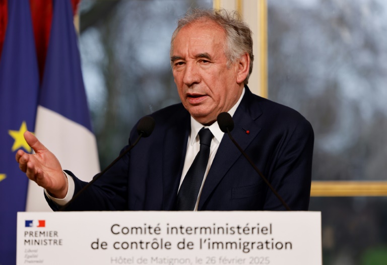 Le Premier ministre français François Bayrou, lors du Comité interministériel de contrôle de l'immigration à l'hôtel Matignon, le 26 février 2025 à Paris