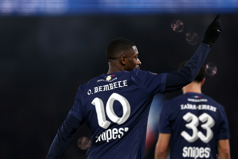 L'attaquant Ousmane Dembélé célèbre son but lors de la victoire du PSG contre l'OM (3-1) en clôture de la 26e journée de Ligue 1 au Parc des Princes le 16 mars 2025