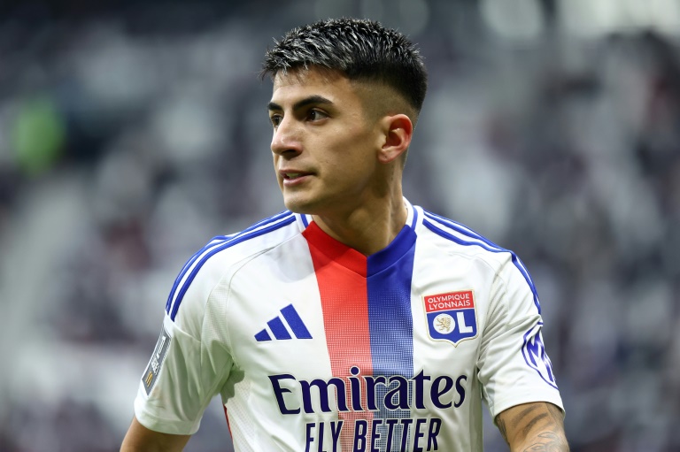 La recrue argentine de l'OL Thiago Almada face à Reims, le 9 février 2025 au Groupama Stadium