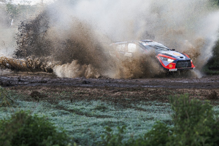 Le pilote de Hyundai Adrien Fourmaux lors de la 17e spéciale du rallye du Kenya WRC à Naivasha le 23 mars 2025.