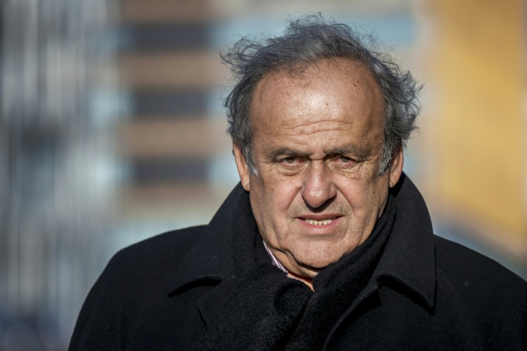 L'ancien président de l'UEFA Michel Platini, à son arrivée à la Cour d'appel de Muttenz près de Bâle (Suisse), le 3 mars 2025