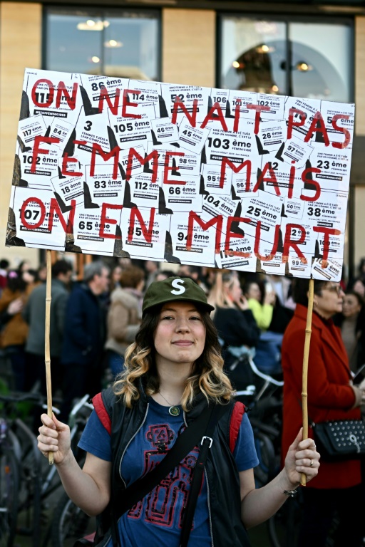 Rassemblement à l'occasion de la journée internationale des droits des femmes, le 8 mars 2025 à Paris